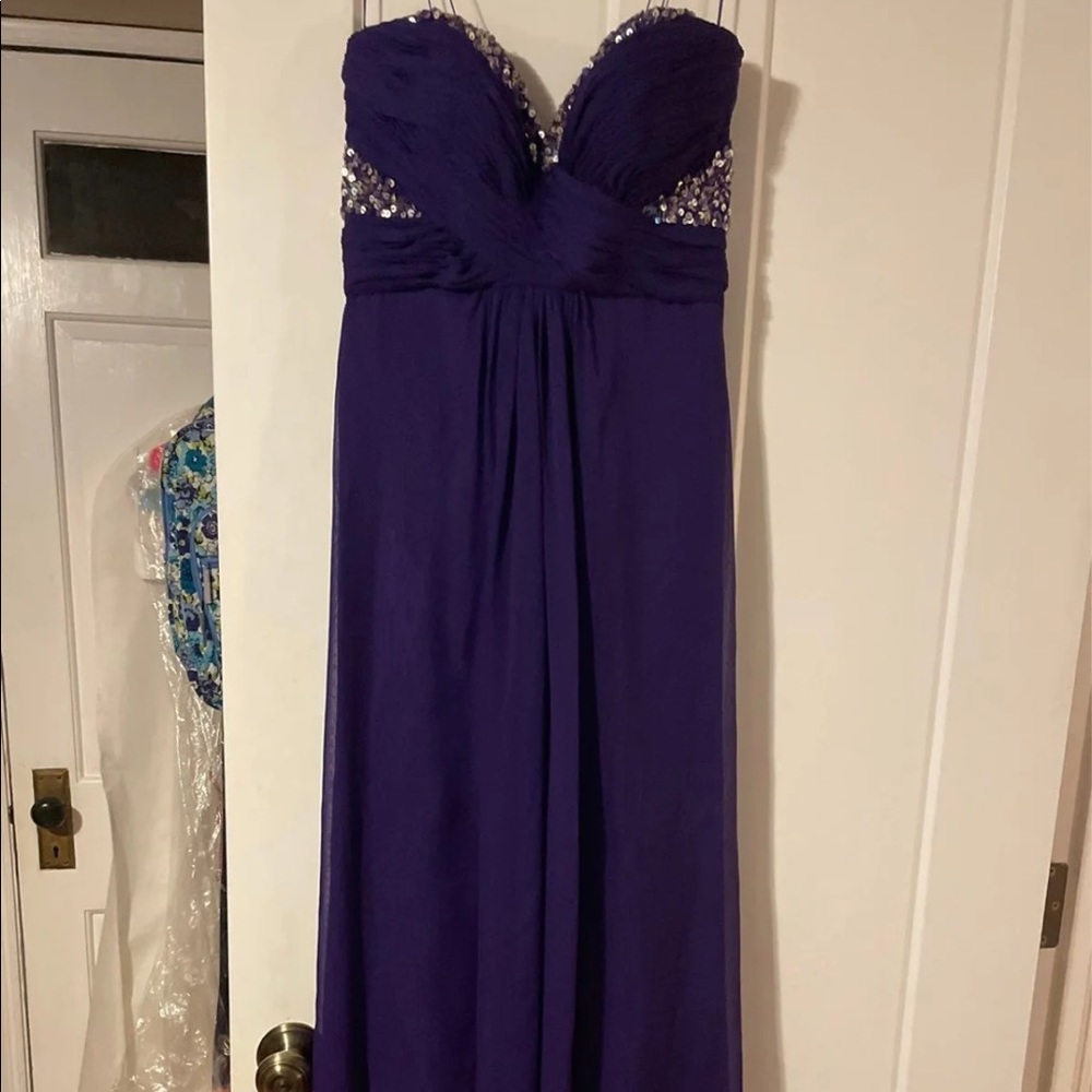 Aidan Mattox Prom Dress